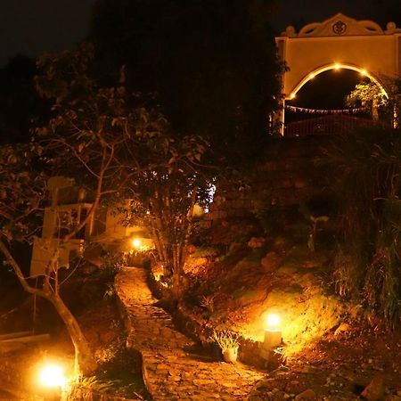 Sherva Stellar Resort Yercaud Extérieur photo